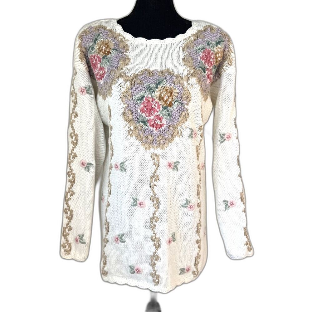 Size L Vintage SGCS knit sweater embroidered pearls grandmacore cottagecore